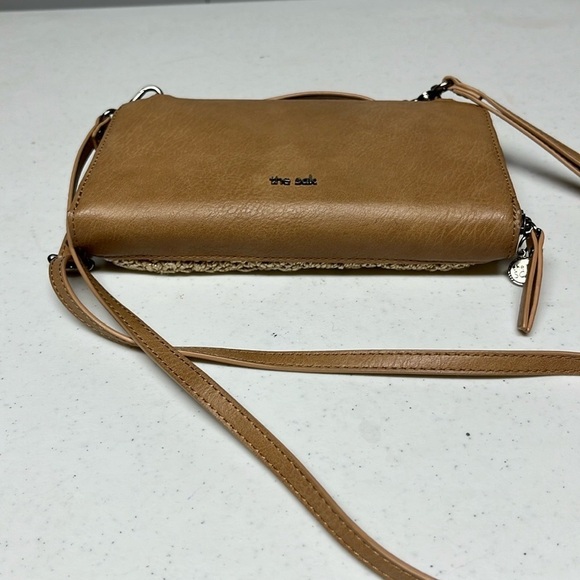 The Sac Tan and Cream Crochet Crossbody Bag - Picture 4 of 13